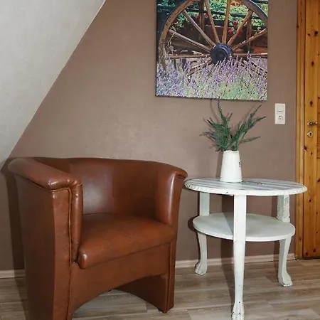 Kiebitz Mit Sauna Holiday home Cappel-Neufeld