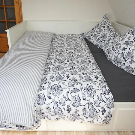 Kiebitz Mit Sauna Holiday home Cappel-Neufeld